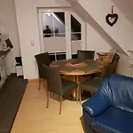 アパート Schwalbennest カロリーネンジール